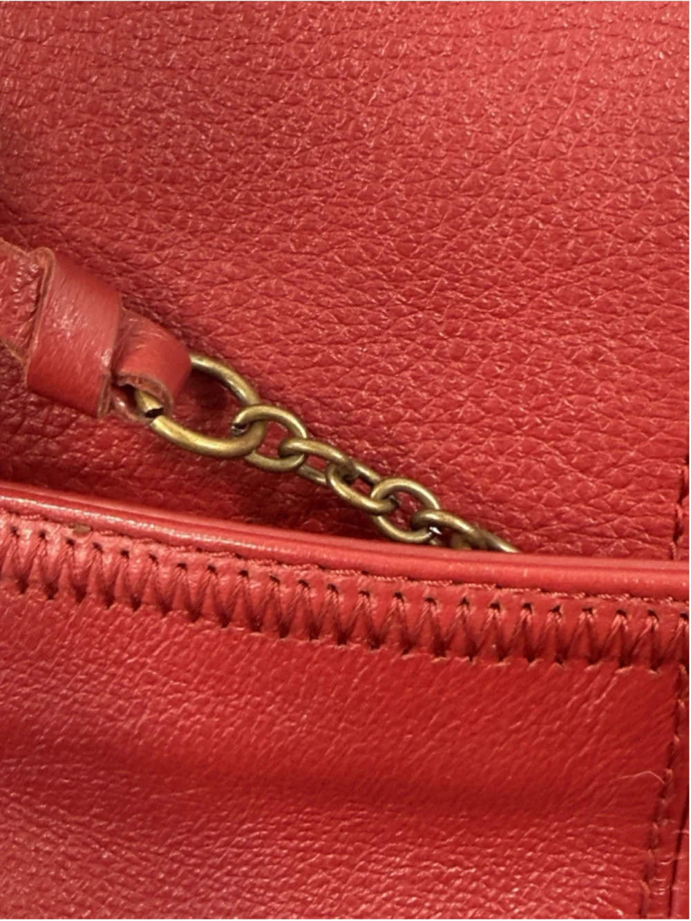 The Sak Iris Red Pebble Leather Brass Tone Crossbody Shoulder Bag EUC MSRP $129